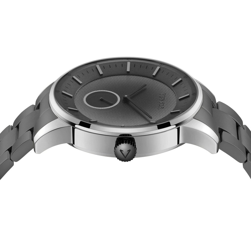 TRNDA Men's Silver Stainless Steel Watch, Black Band | TRN-SS43B-1